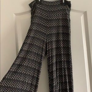Chevron flowy pants